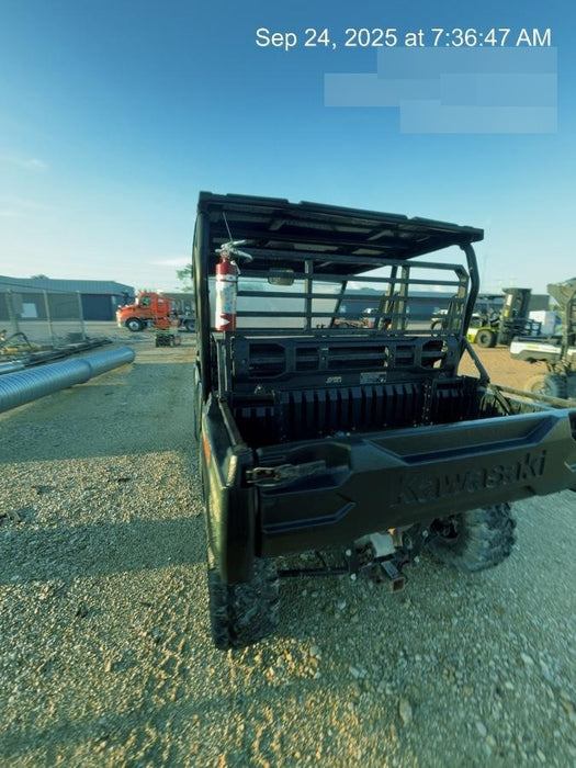 2019 Kawasaki Mule PRO-DXT Movement Alarm, Beacon, Hard Top, ES Track Hardware