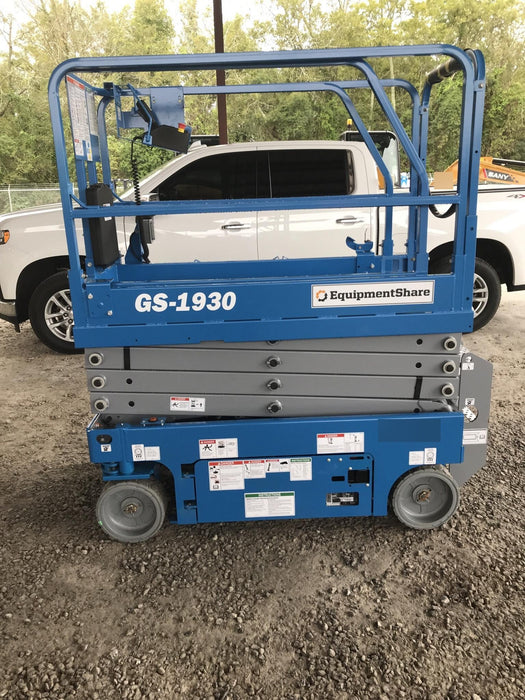 2019 Genie GS-1930 Fixed Rails with Chain Entry