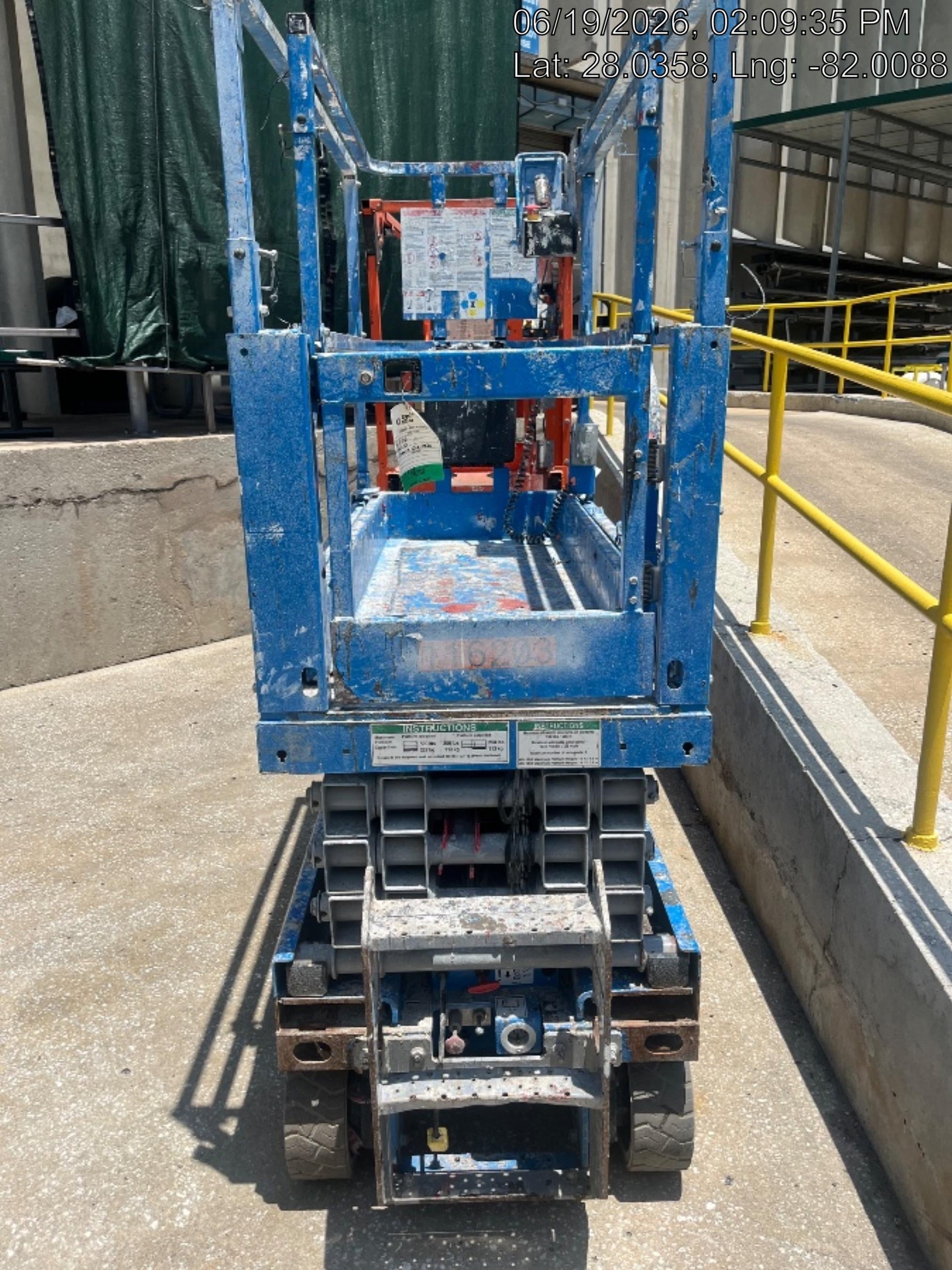 2020 Genie GS-1930 Solid Non Marking Tires, Beacon, Folding rails with half height swing gate