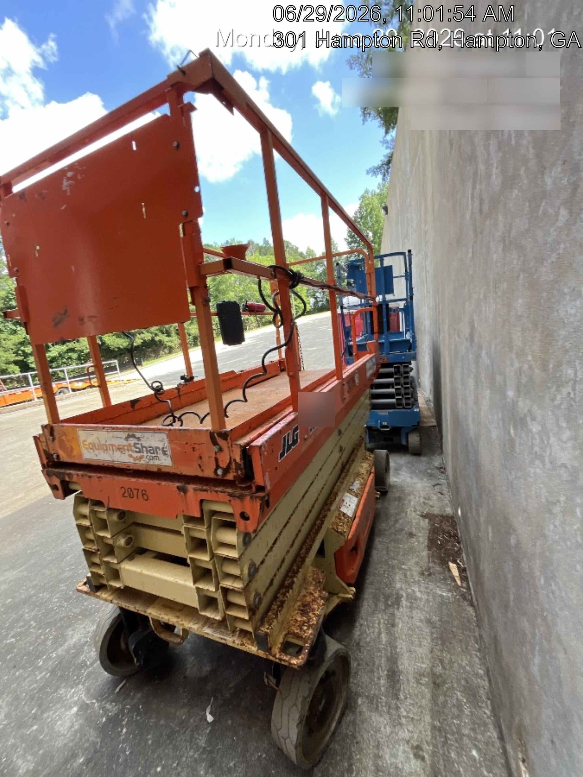 2016 JLG 3246ES