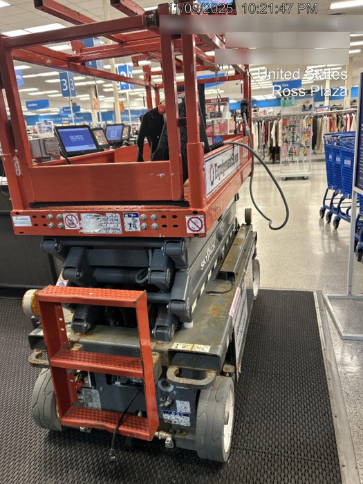 2020 Skyjack SJIII-3219 Solid NM Tires, Half height spring hinged entry gate, Dual Beacons, 800W Inverter