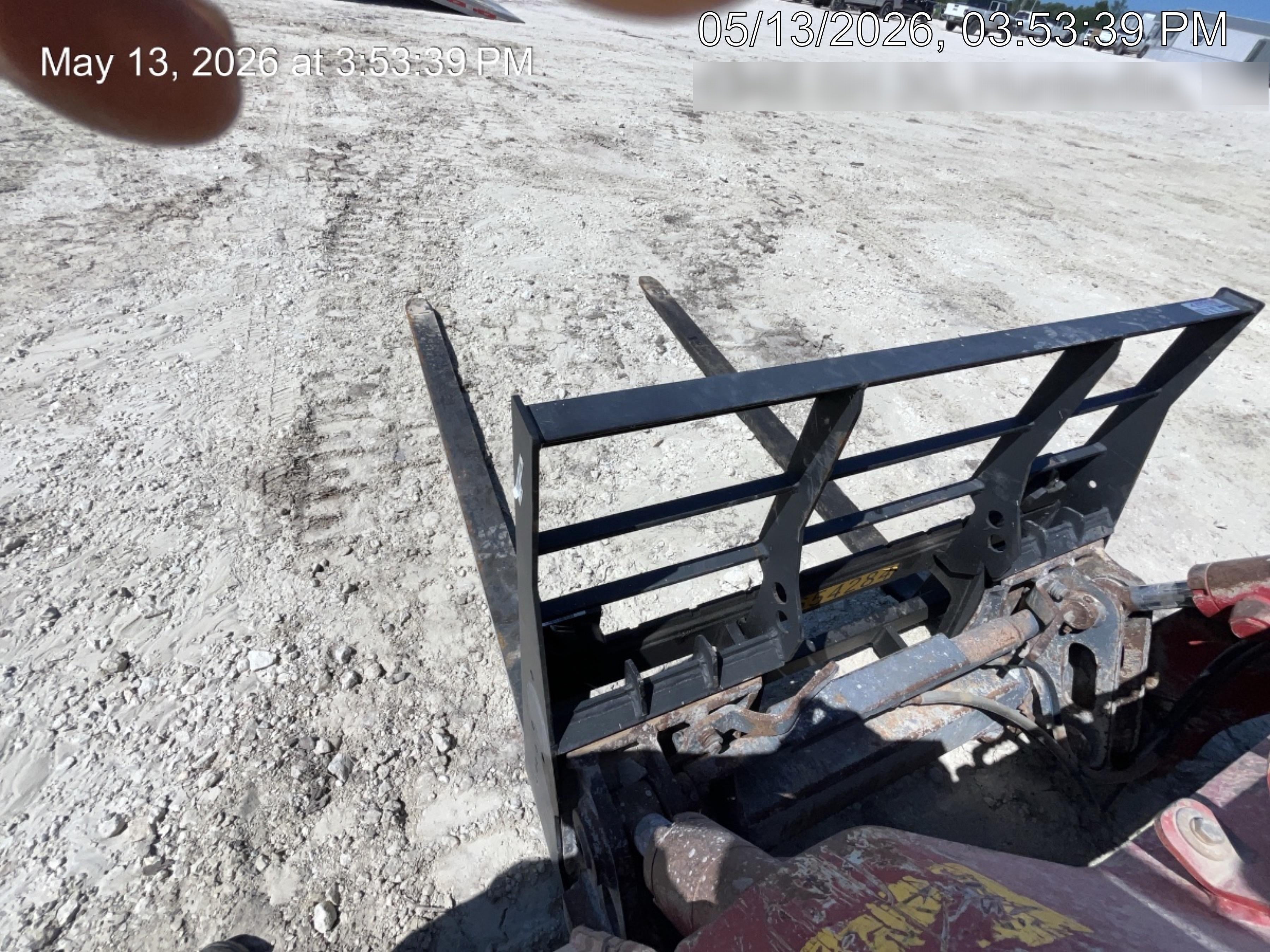 2026 ARROW MATERIAL HANDLING 72" Pallet Forks - Arrow