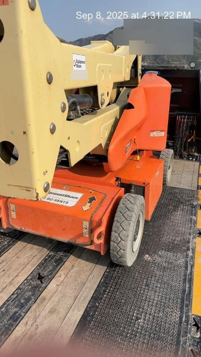 2019 JLG E400AJPN