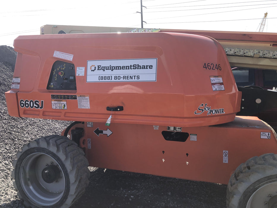 2019 JLG 660SJ