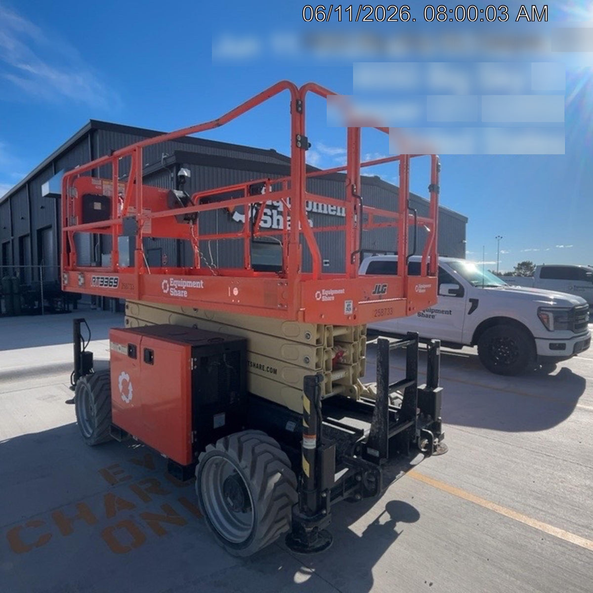 2022 JLG RT3369