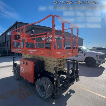 2022 JLG RT3369