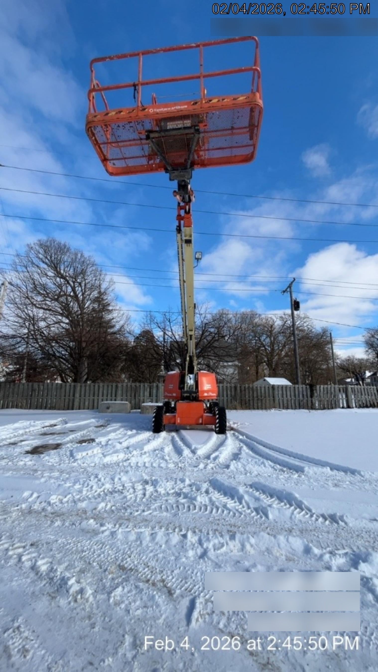 2022 JLG 660SJ