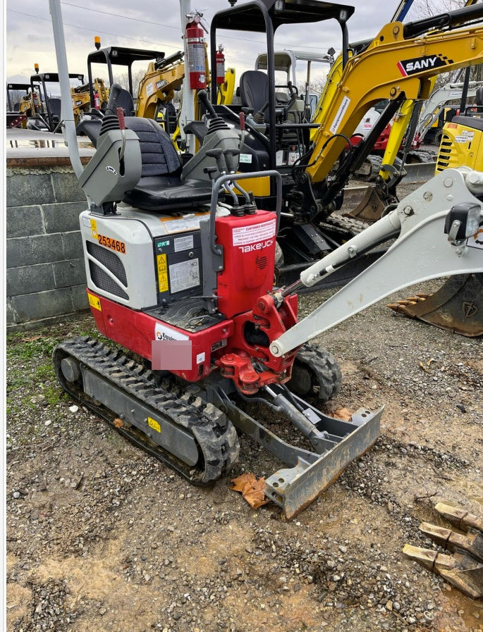 2022 TAKEUCHI TB210R