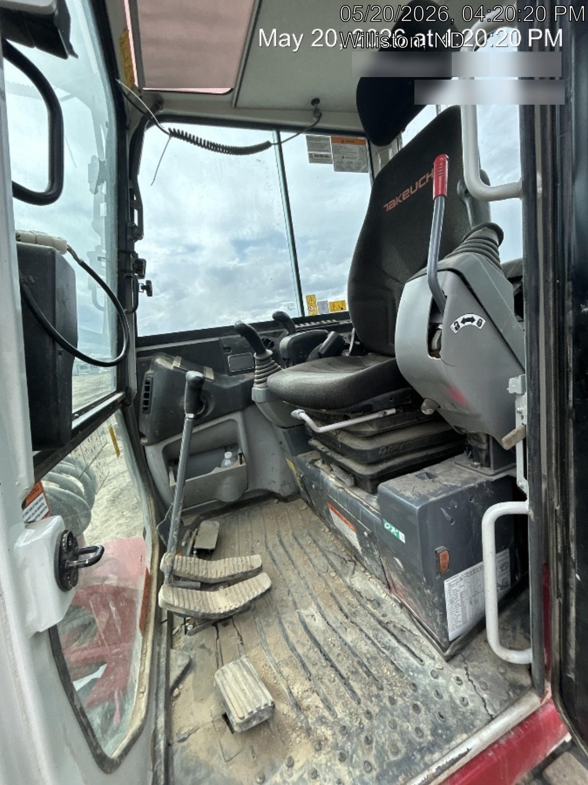 2022 TAKEUCHI TB250-2CR