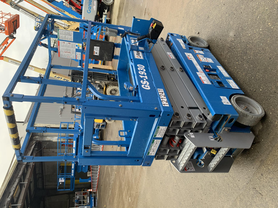 2020 Genie GS-1930 Solid Non Marking Tires, Beacon, Folding rails with half height swing gate, Telematics