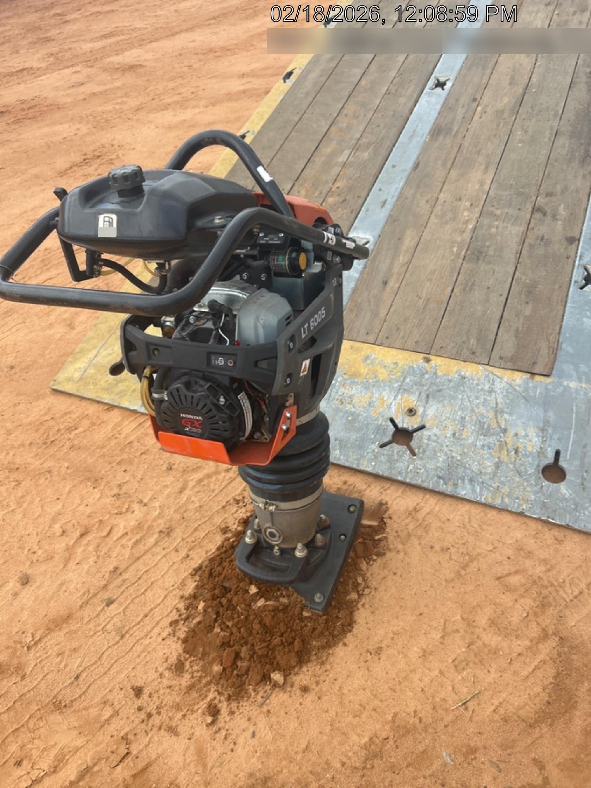 2024 HUSQVARNA LT6005