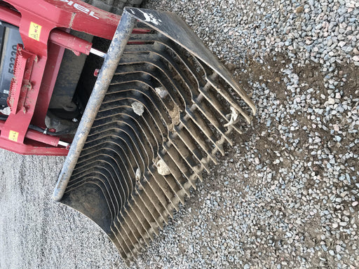 2019 BOBCAT 74" Rock Bucket - Bobcat