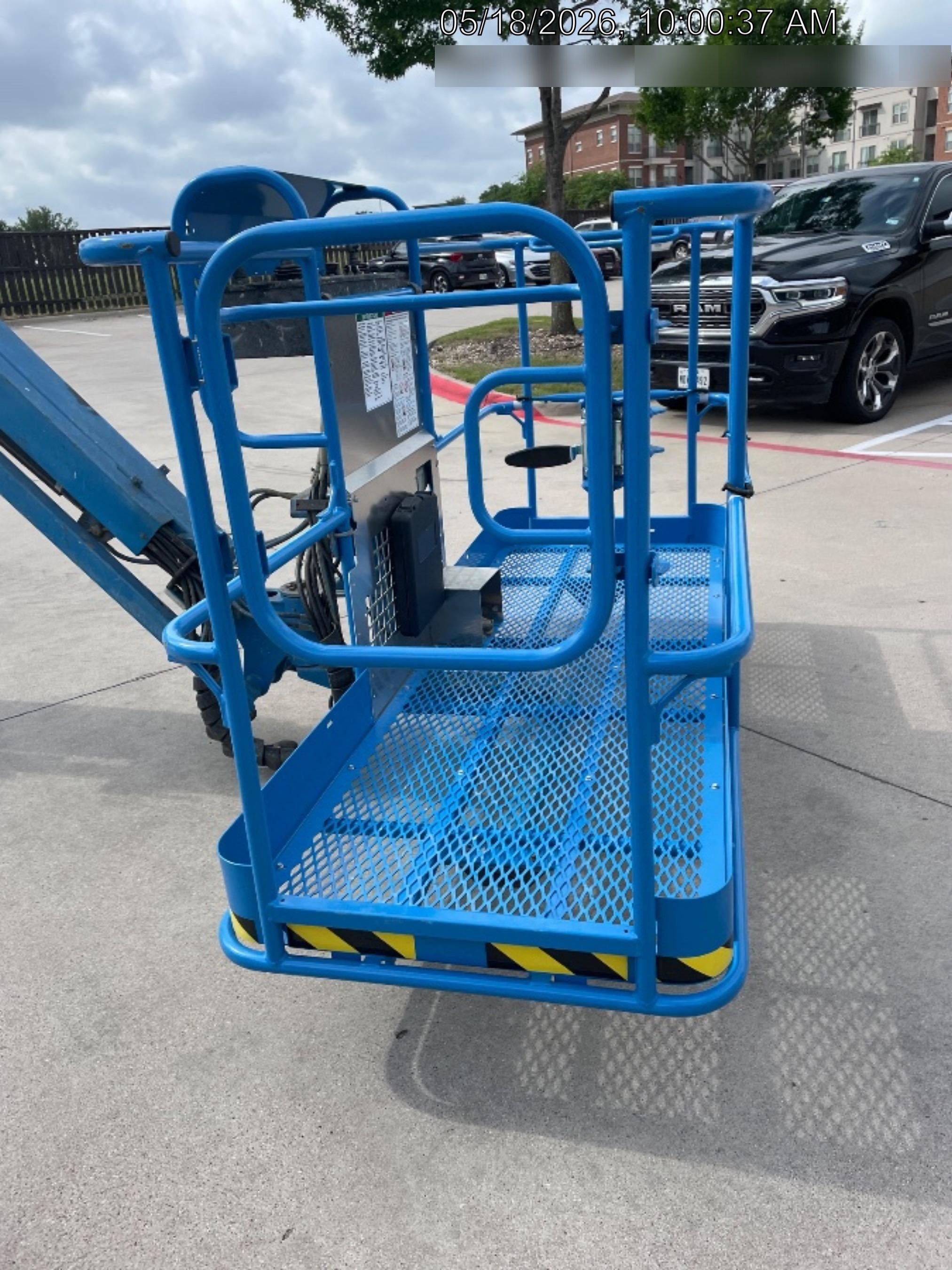 2016 GENIE S-85
