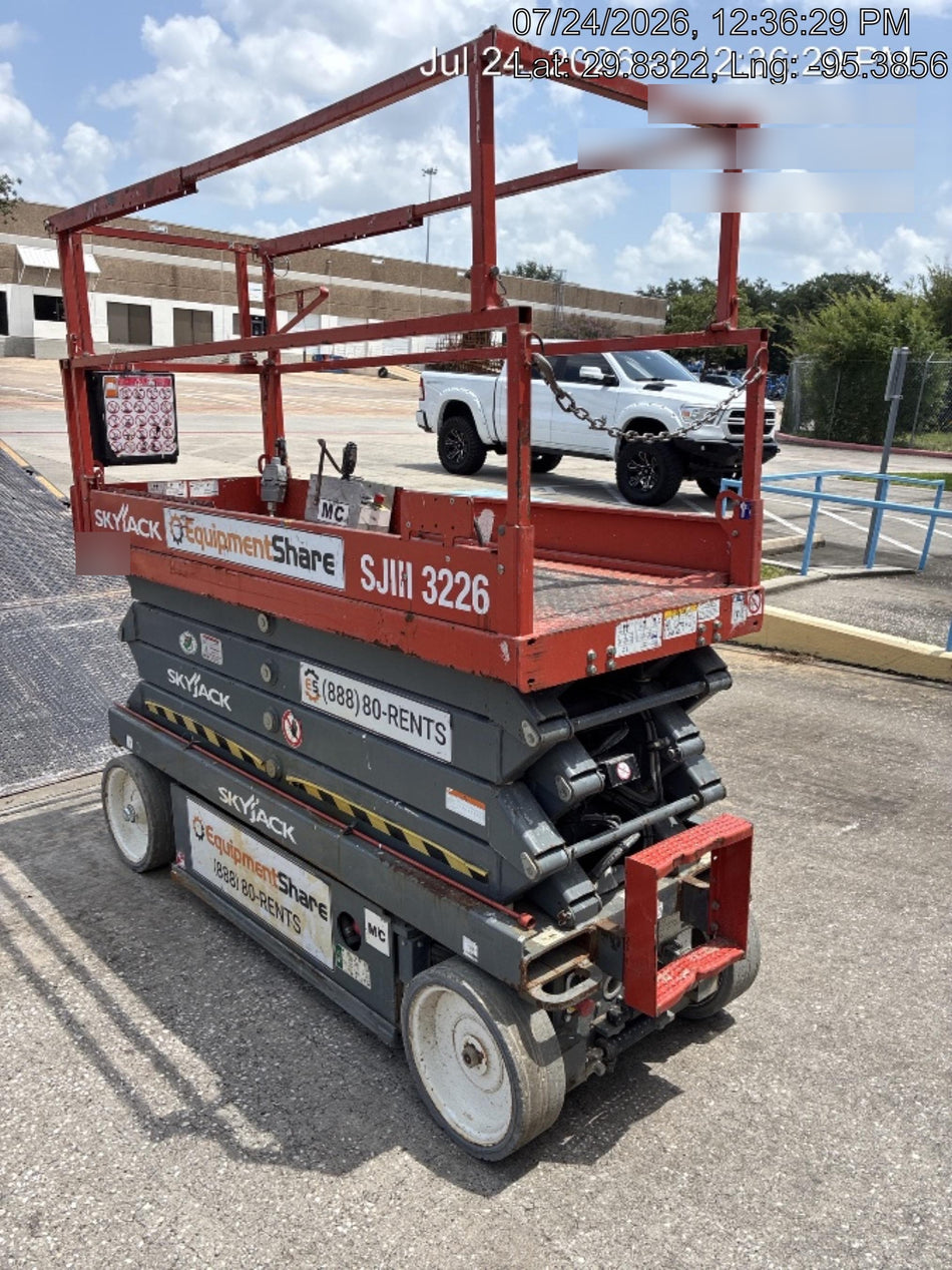 2018 SKYJACK SJIII-3226