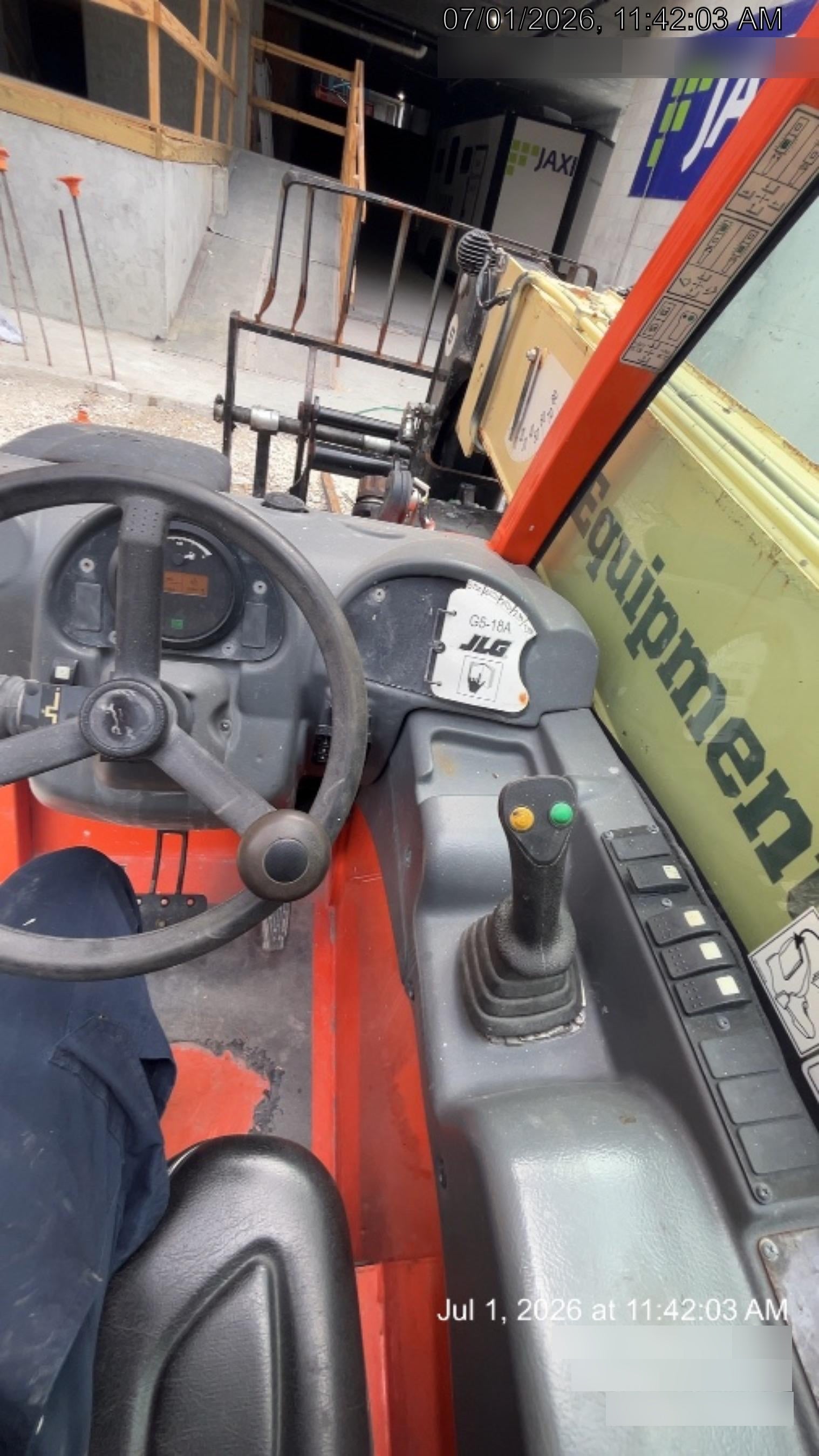 2023 JLG G5-18A