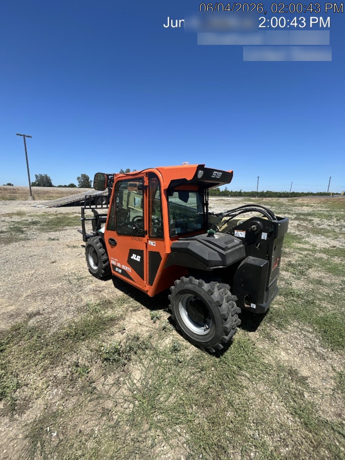 2025 JLG 519