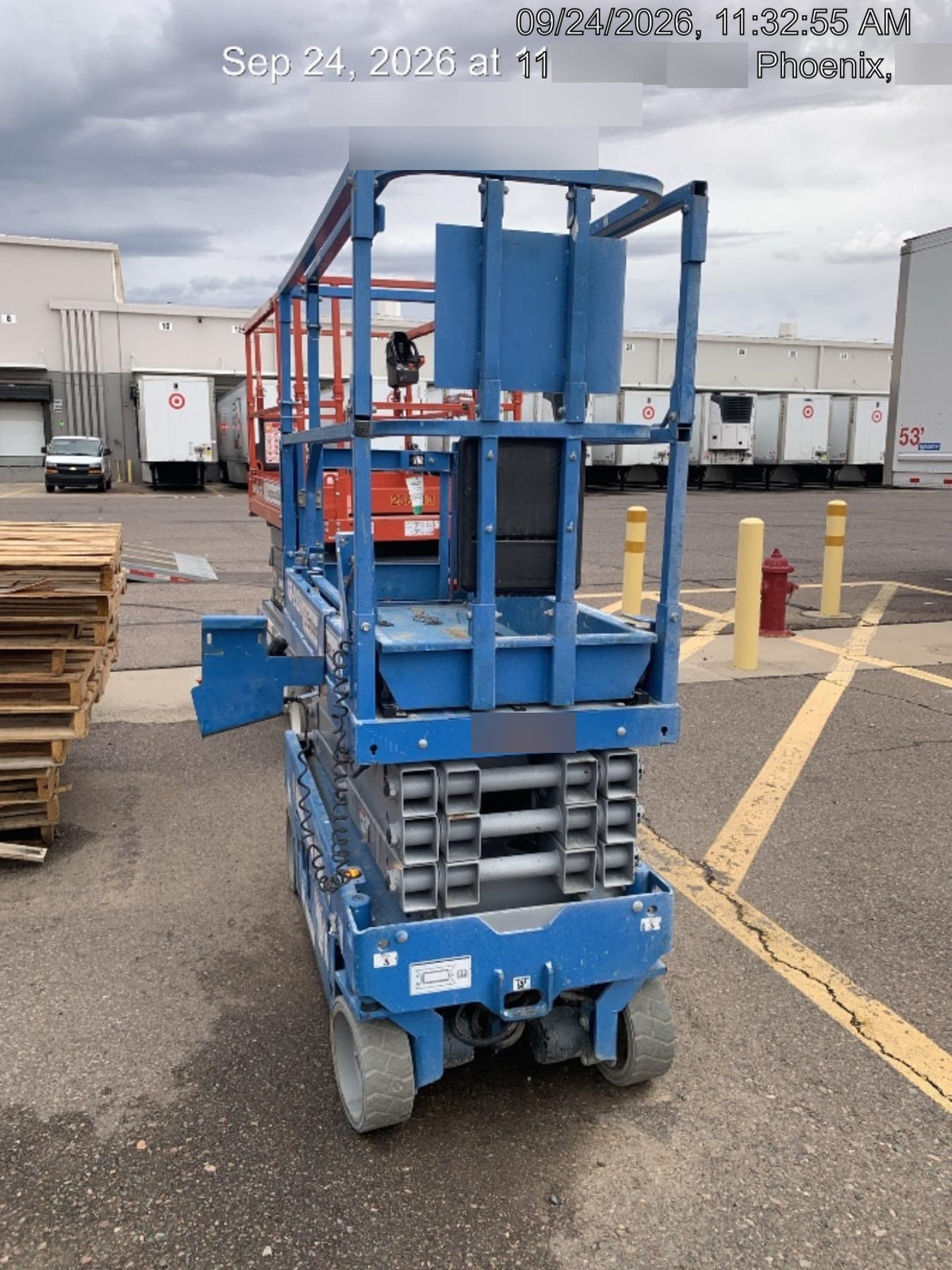 2020 Genie GS-1930 Solid Non Marking Tires, Beacon, Folding rails with half height swing gate, 800W Inverter