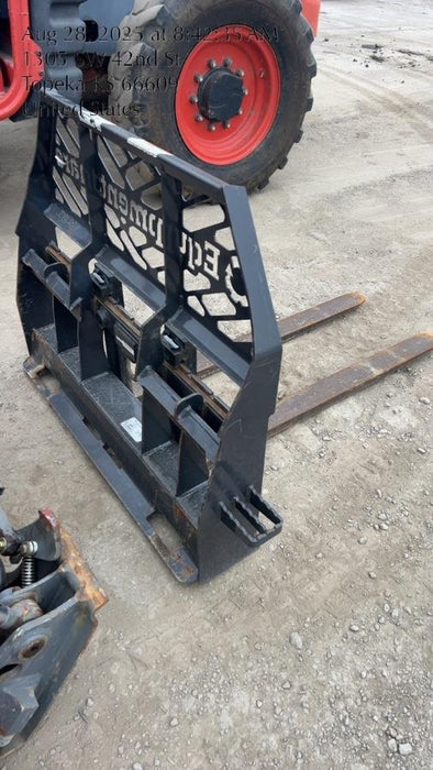 2022 PALADIN 48" Pallet Forks - Paladin