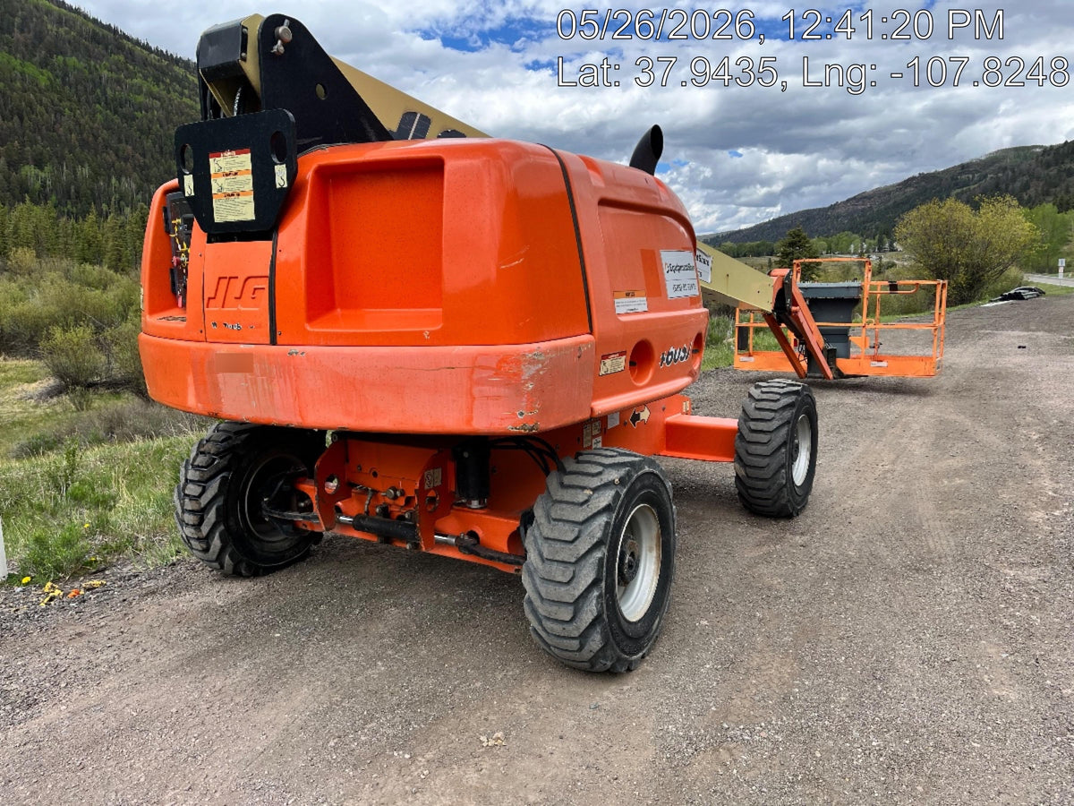 2019 JLG 460SJ Pneumatic Tires