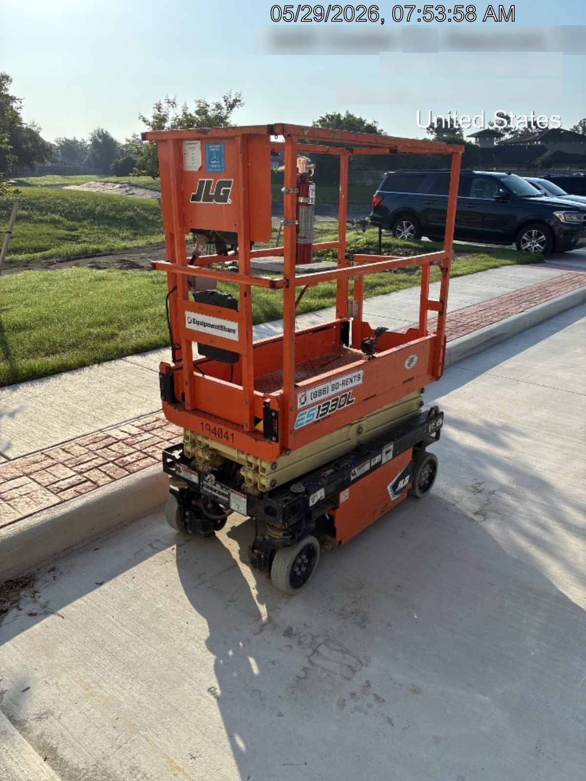 2021 JLG ES1330L