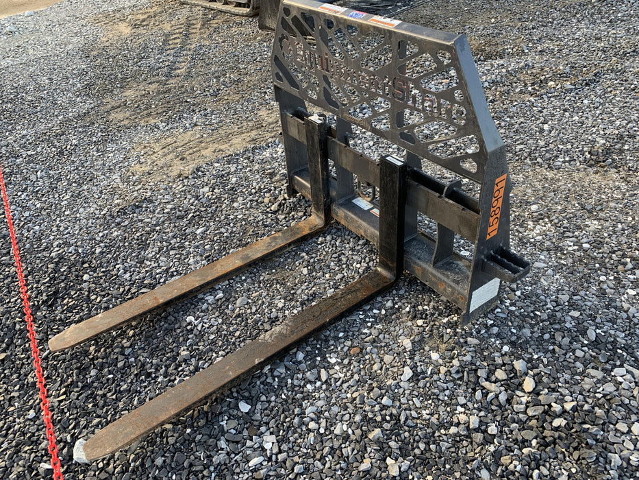 2021 PALADIN 48" Pallet Forks - Paladin