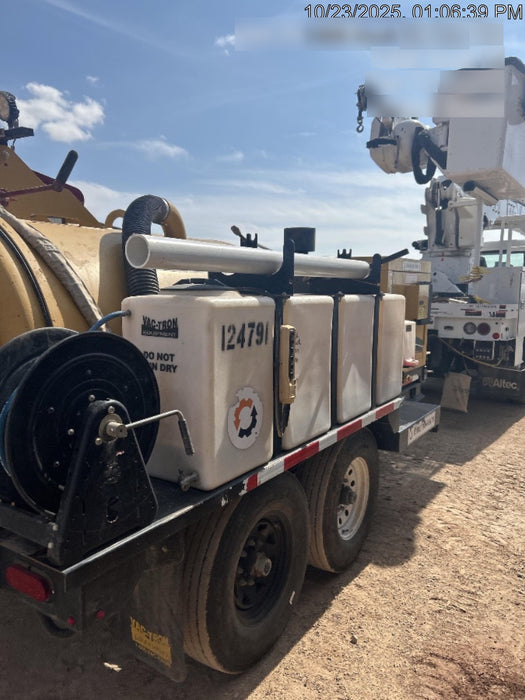 2021 Vac-Tron LP573XDT 500 Gallon Debris Tank w/ Hydraulic Tilt, two (2) 100 Gallon Water Tanks, Low Profile Torsion Axles (12,000 GVWR)