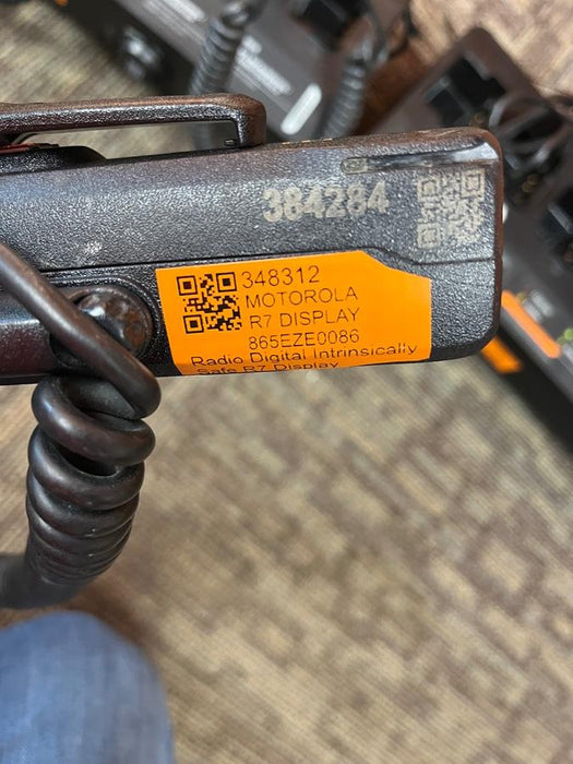 2023 MOTOROLA R7 DISPLAY