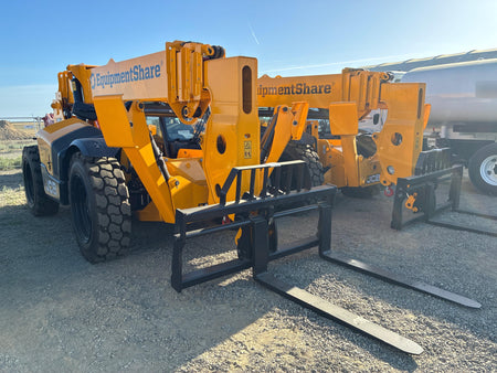 2026 JCB 512-56