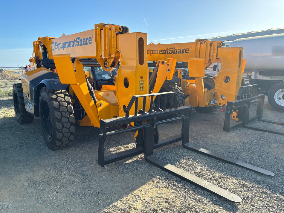 2026 JCB 512-56