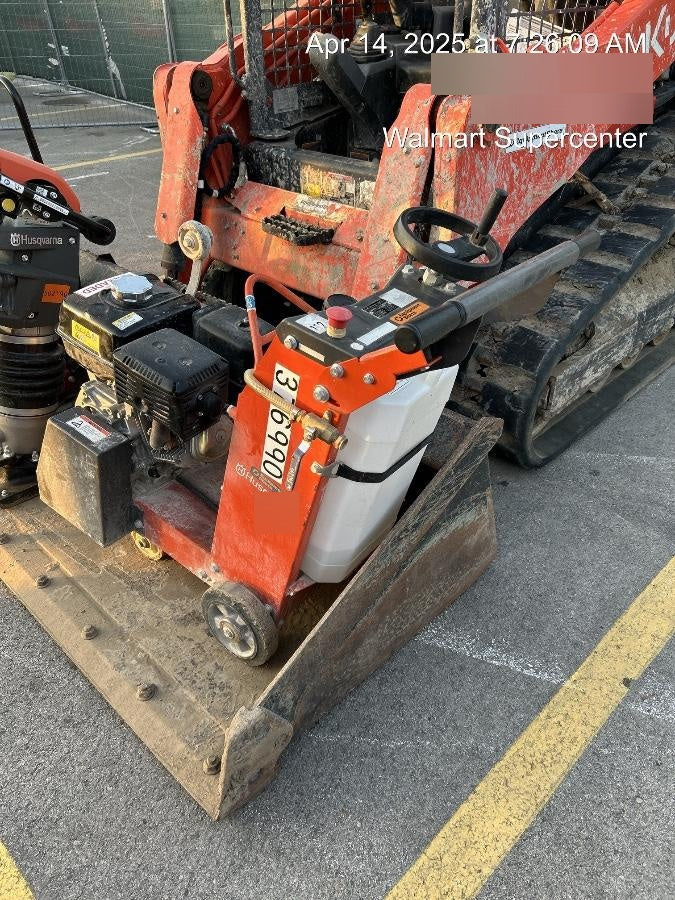 2023 HUSQVARNA FS400