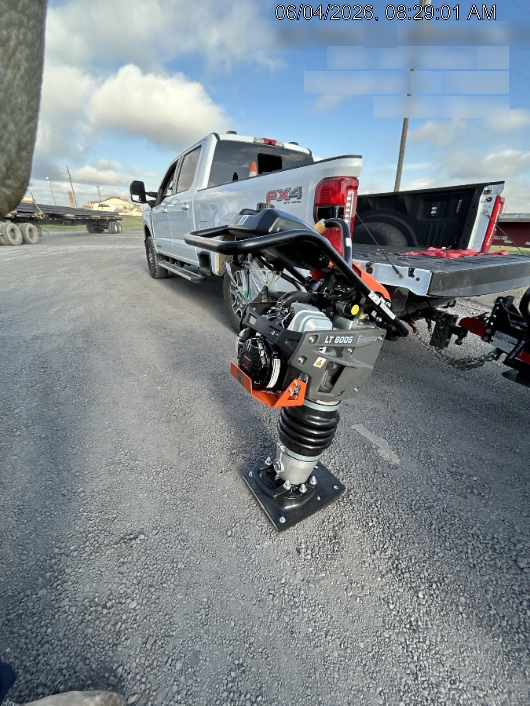 2026 HUSQVARNA LT6005