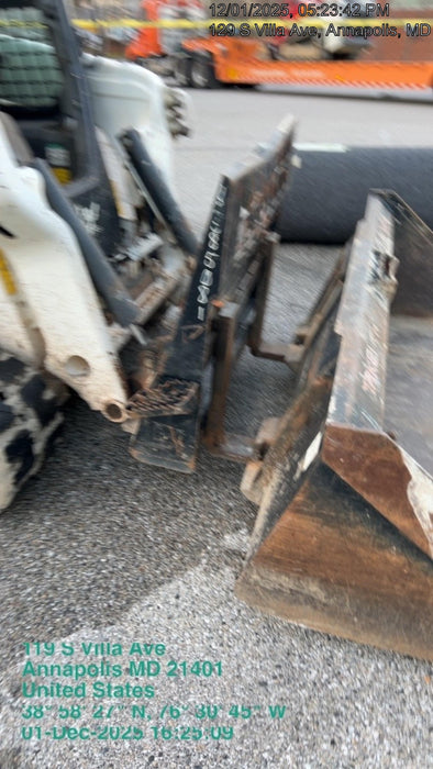 2025 ARROW MATERIAL HANDLING 24" Pallet Fork Frame