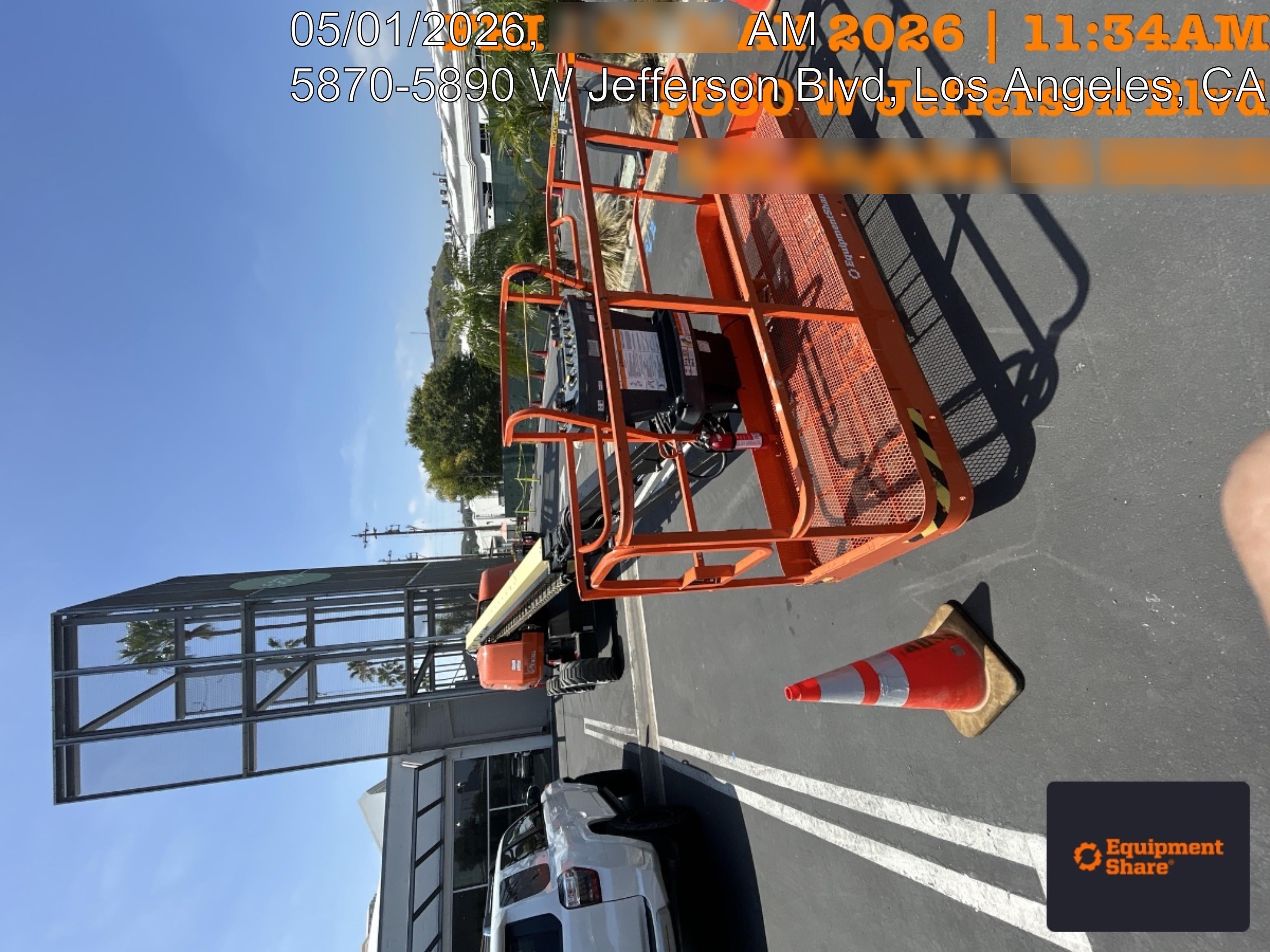 2025 JLG 660SJ