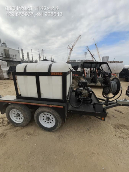 2024 MI-T-M CW-3004-0MKD / AW-9000-0003