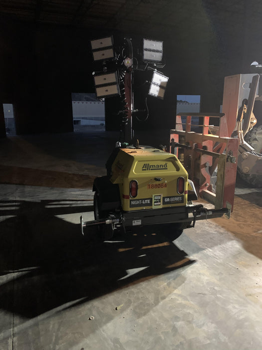 Allmand NLV3GR (4) LED Light Fixture 350W, 23' Vertical Mast, 3kW Prime, Towable, Deep Sea L401, Leveling Jacks, Yanmar T4F 5.8hp