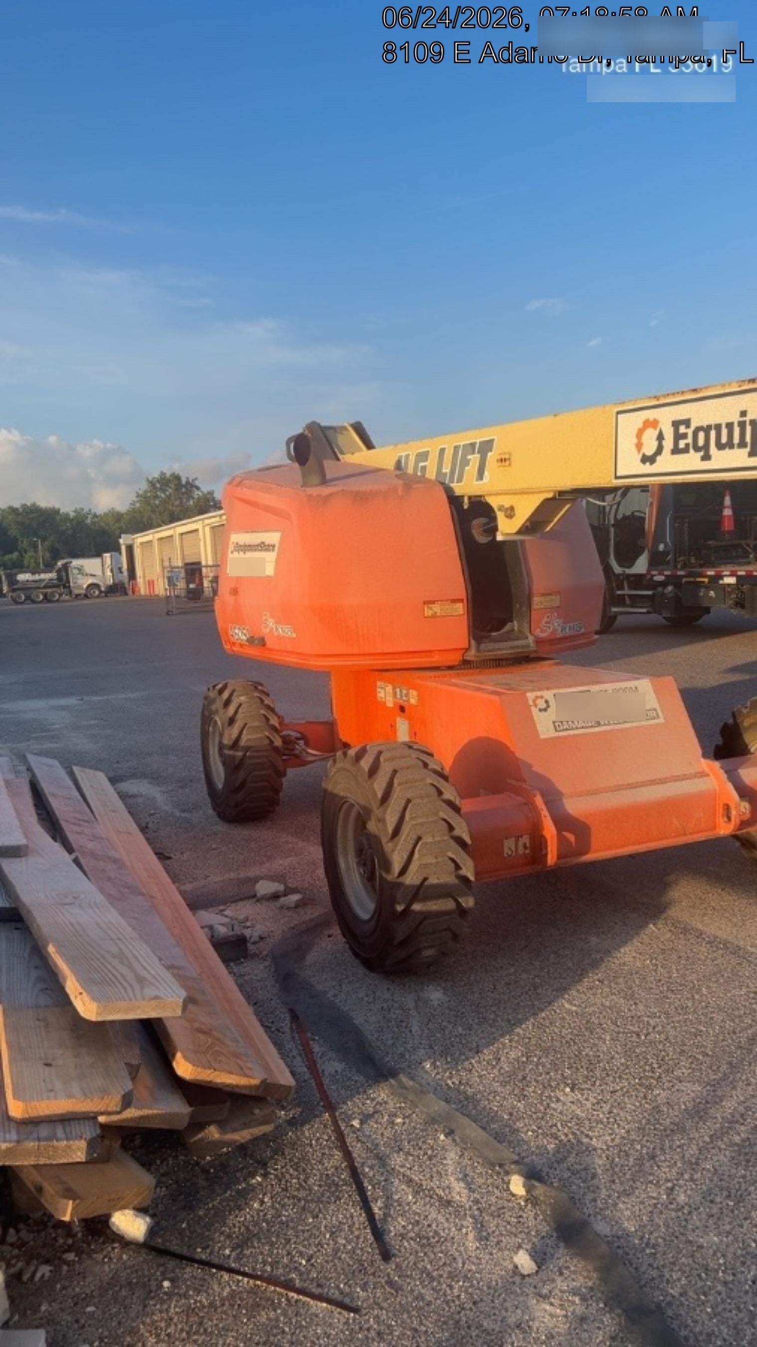 2019 JLG 460SJ