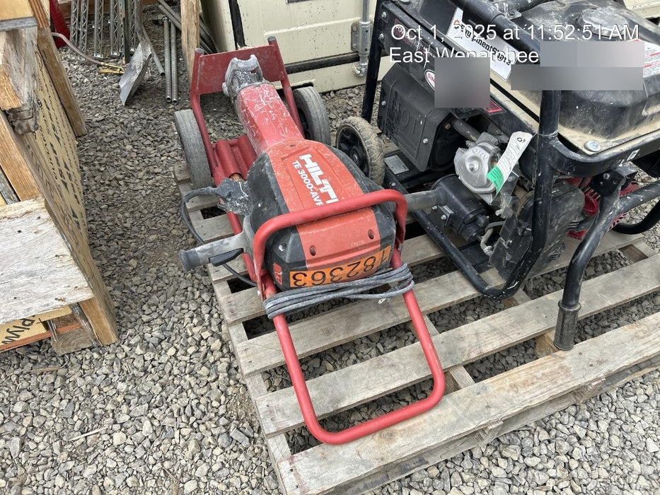 2021 HILTI TE 3000-AVR