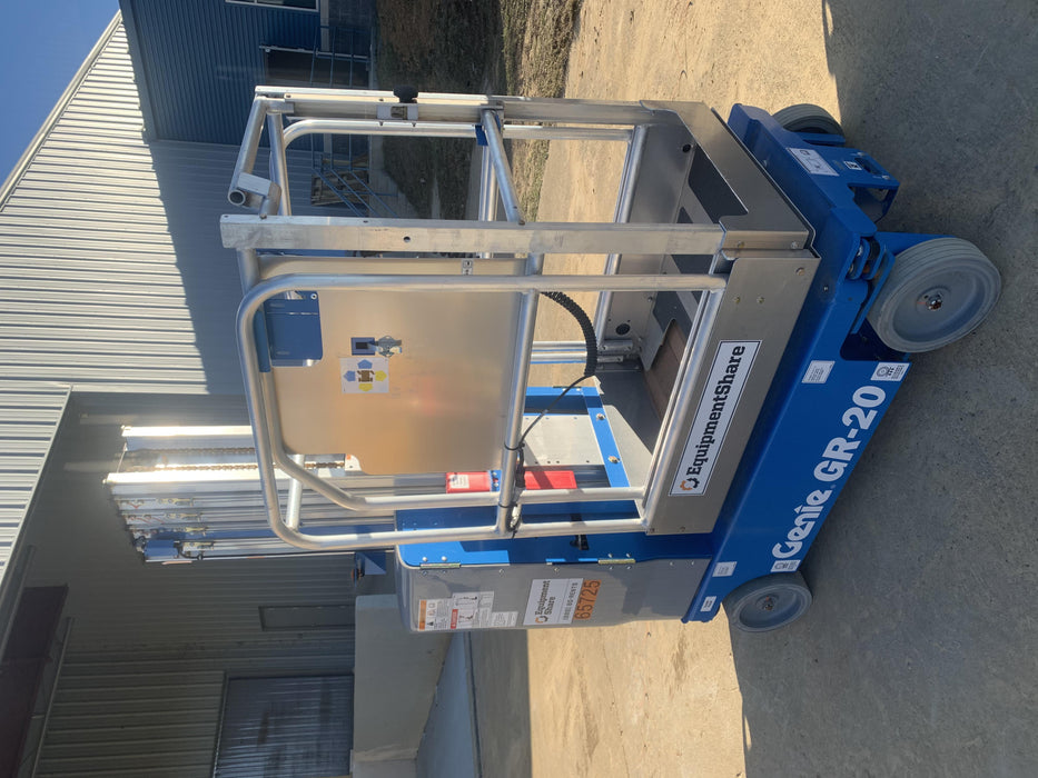 2020 GENIE GR-20
