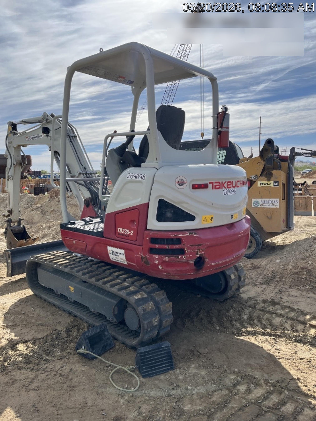 2022 TAKEUCHI TB235-2R