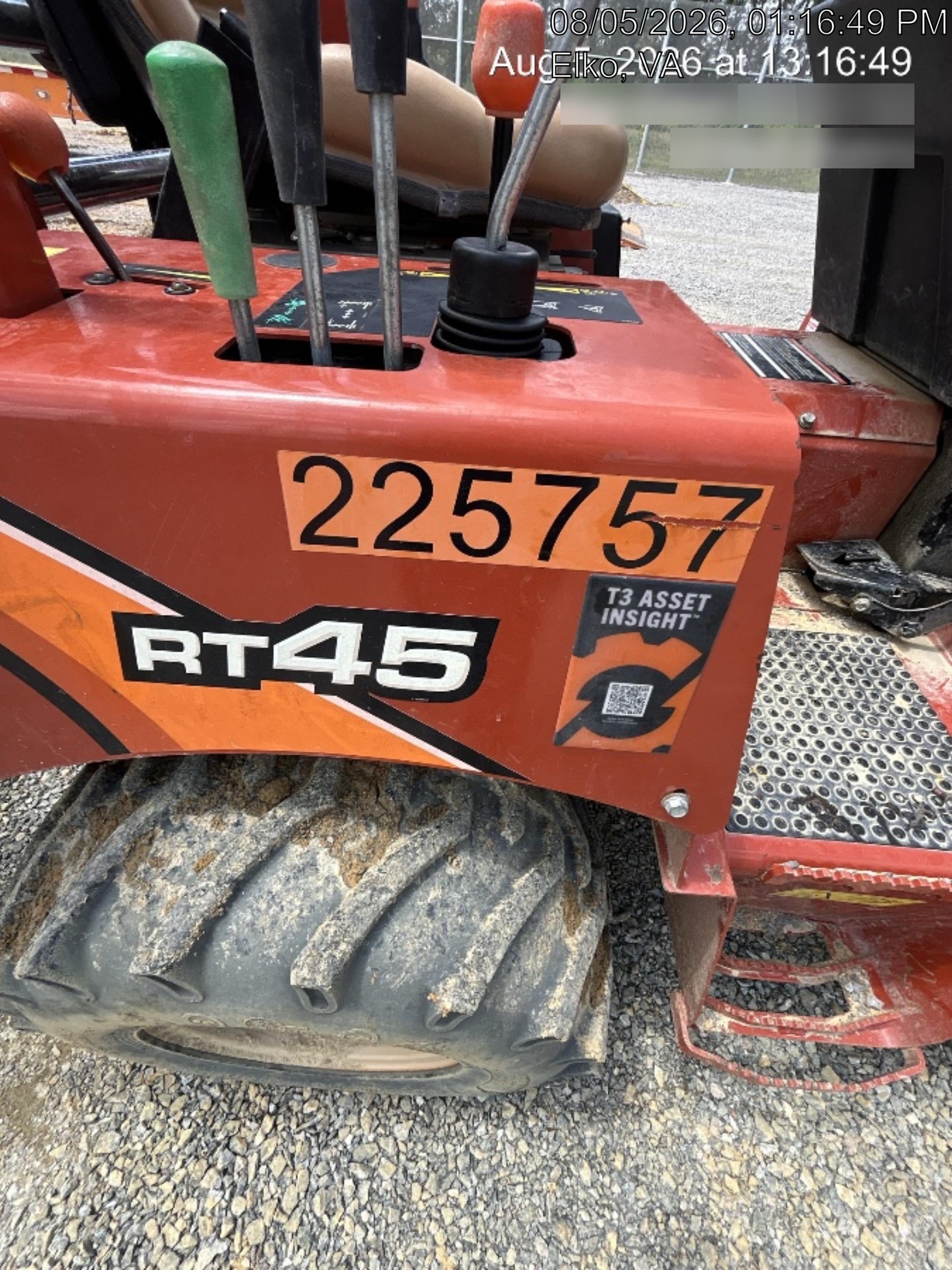 2022 DITCH WITCH RT45A