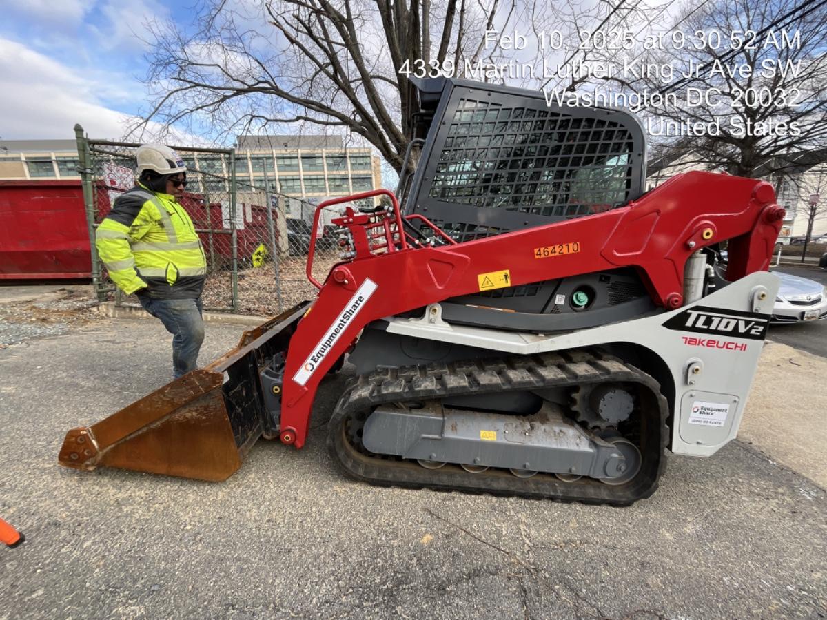2024 TAKEUCHI TL10V2-CR
