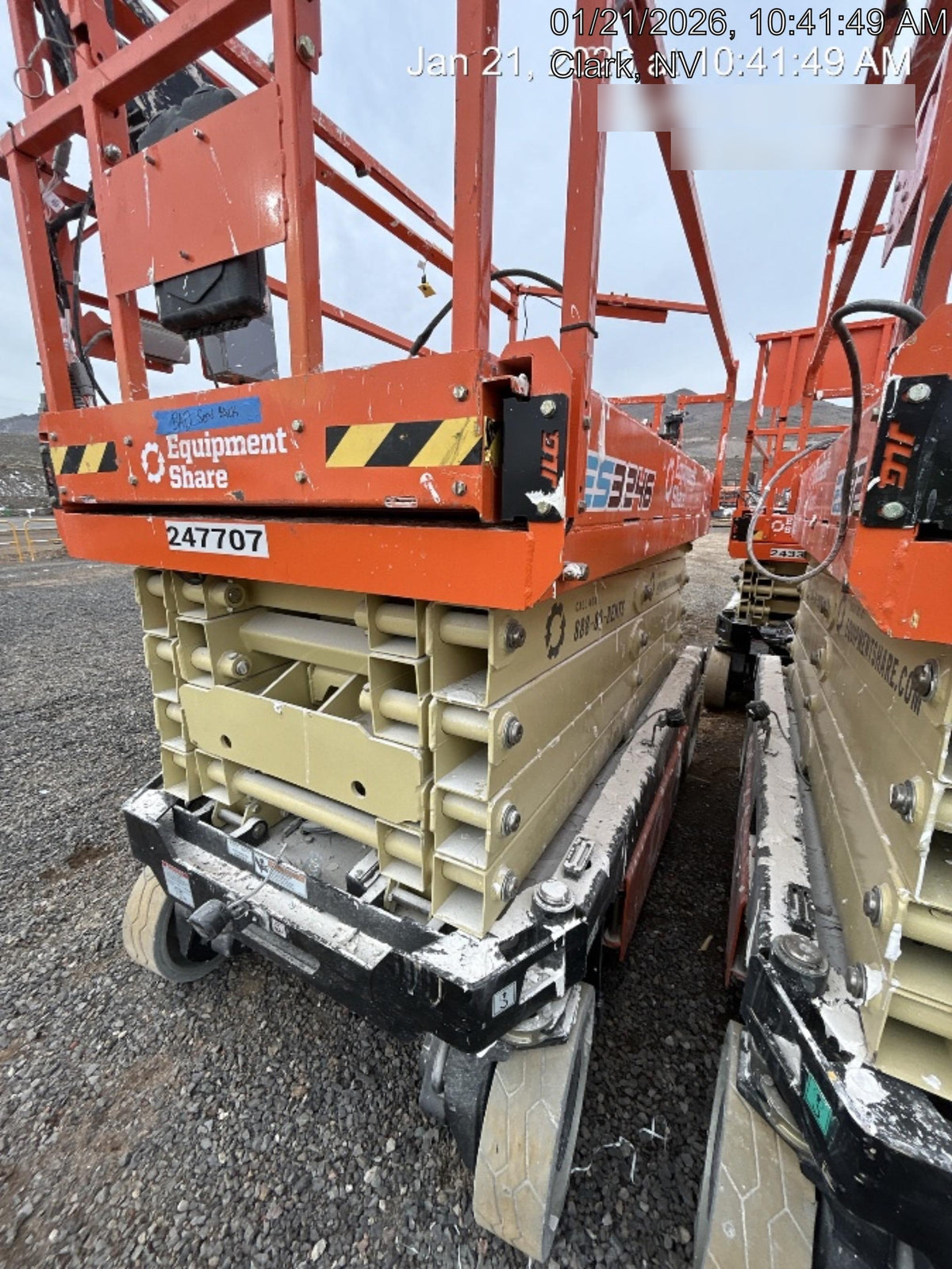 2022 JLG ES3246