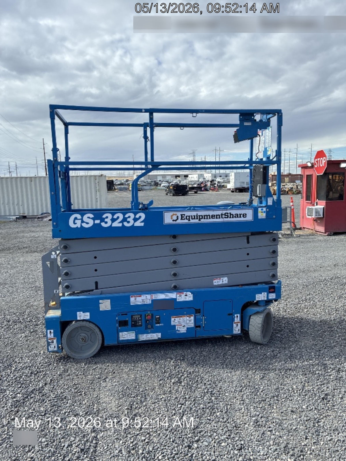 2020 Genie GS-3232 Standard, Folding half height swing gate, 800W Inverter