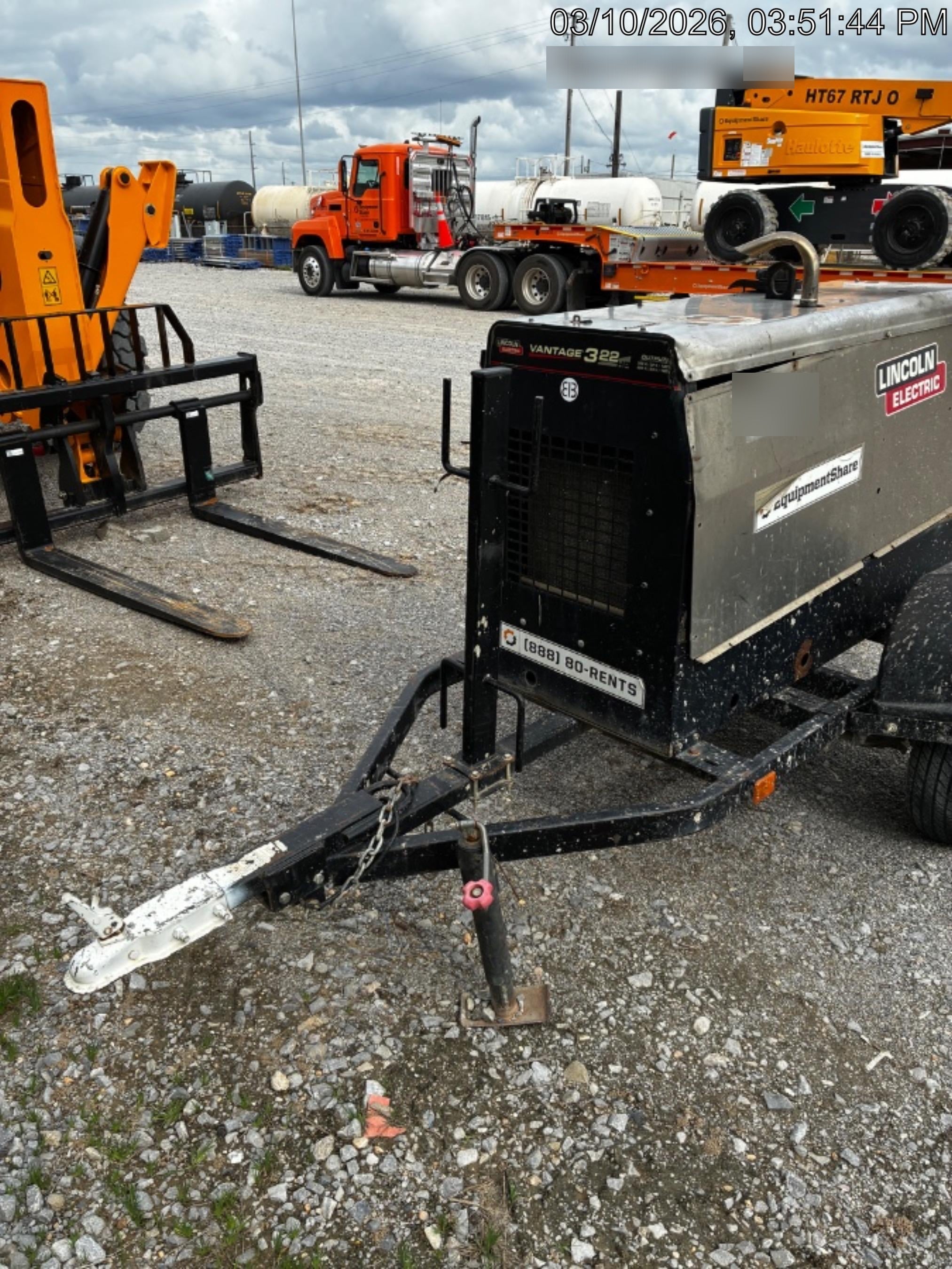 2019 Lincoln Electric Vantage 322 Welder Ready-Pak 3, Two wheel trailer, Fender and Light kit, Cable Rack