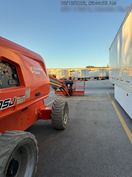 2022 JLG 660SJ