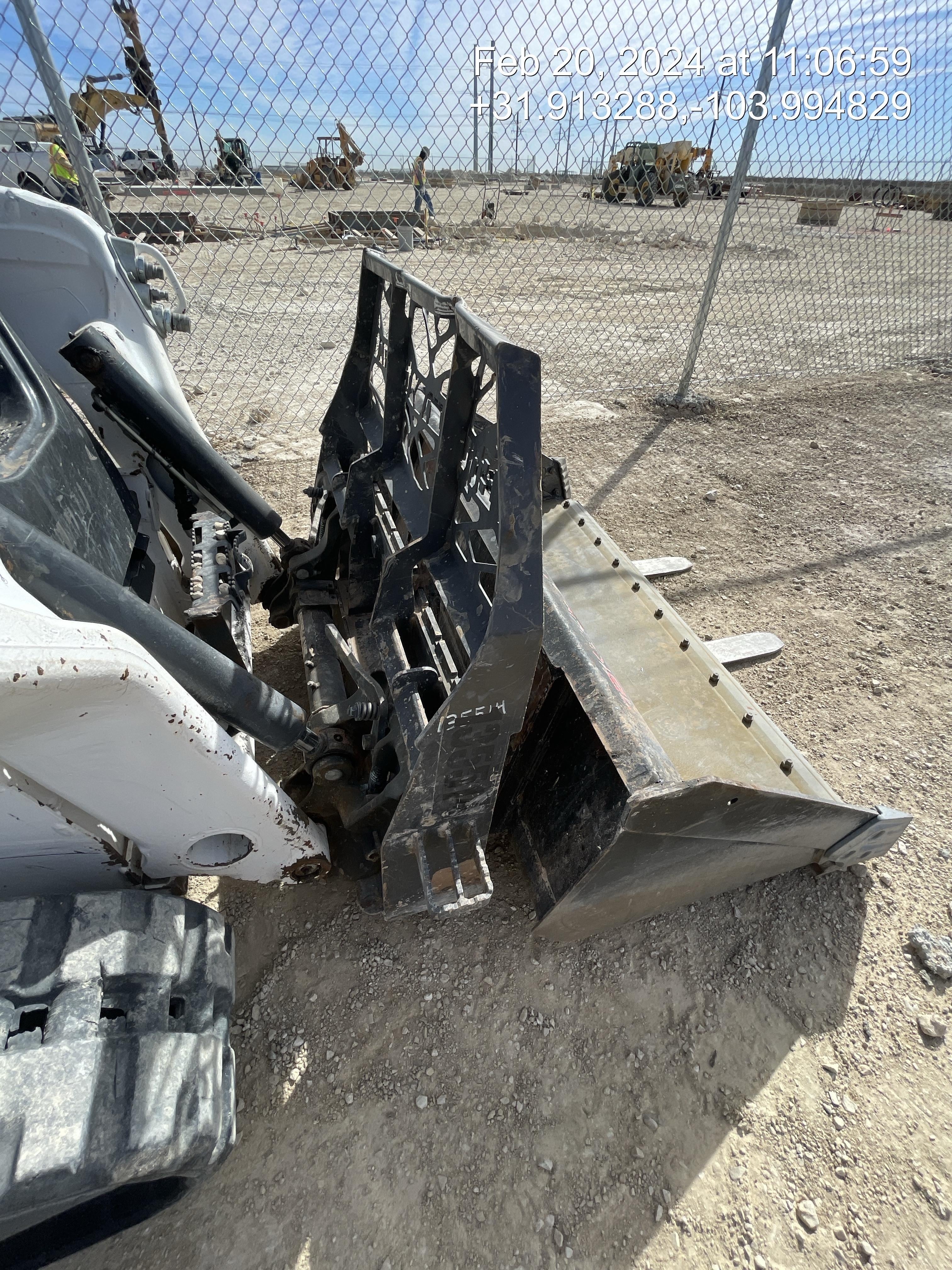 2021 PALADIN 48" Pallet Forks - Paladin