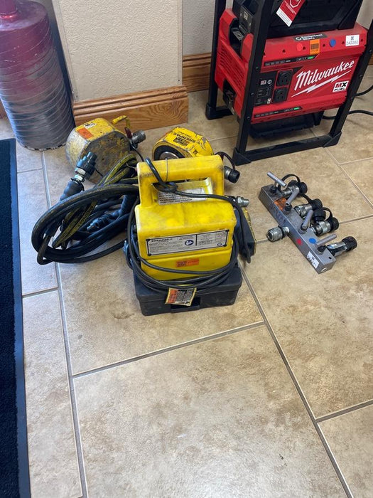 2024 ENERPAC PUJ1200B