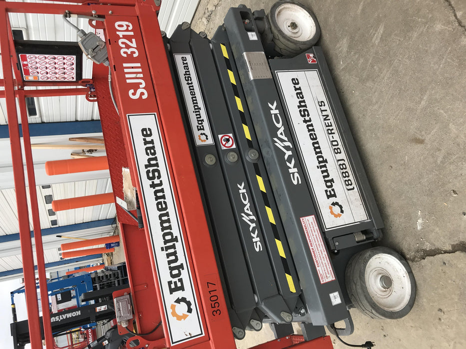 2019 Skyjack SJIII-3219 Standard Options, Trojan Batteries