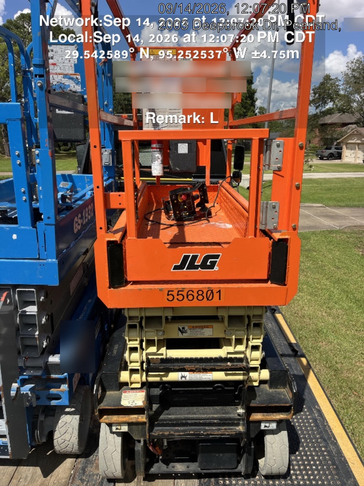 2025 JLG ES1932