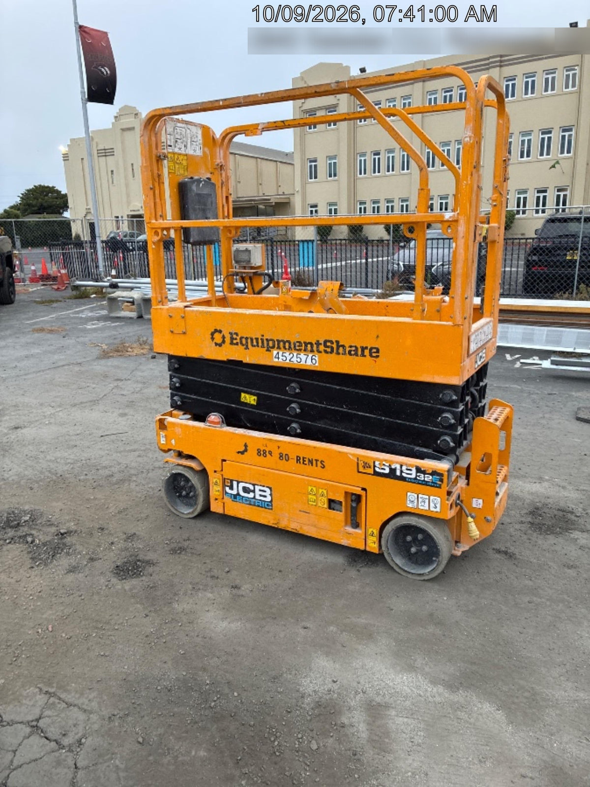 2024 JCB S1932E